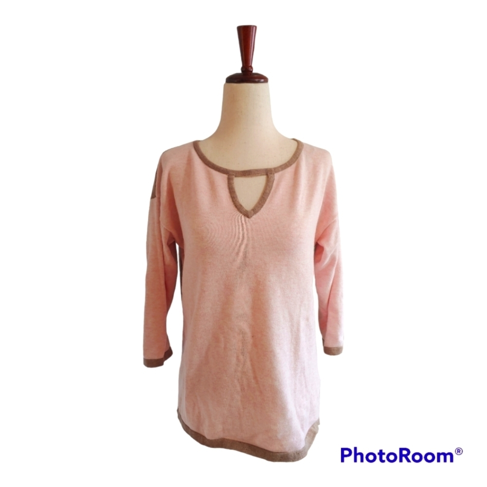 Marble Pink and Brown Button Back High Low Cotton Sweater 3/4 Sleeves Cutout V